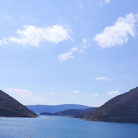 Bella Vista Zmukic Apartment Perast Exterior foto