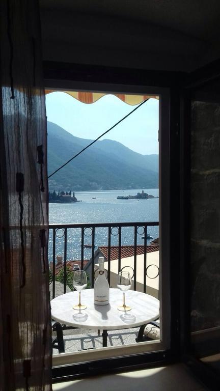 Bella Vista Zmukic Apartment Perast Exterior foto