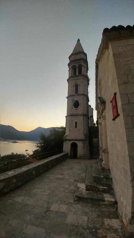Bella Vista Zmukic Apartment Perast Exterior foto
