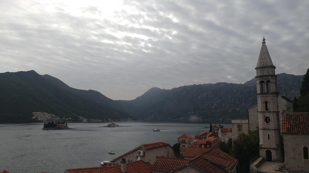 Bella Vista Zmukic Apartment Perast Exterior foto