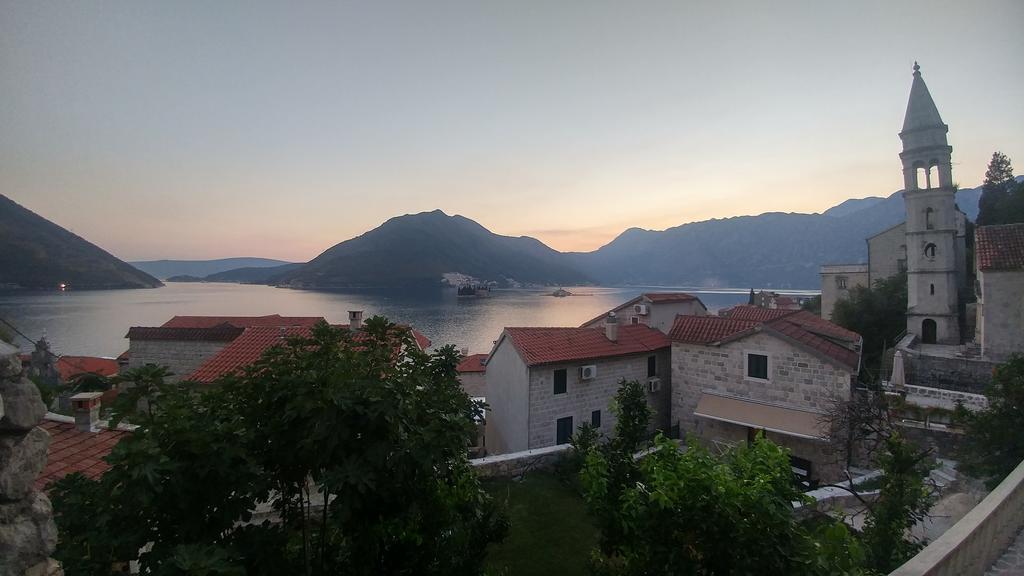 Bella Vista Zmukic Apartment Perast Exterior foto